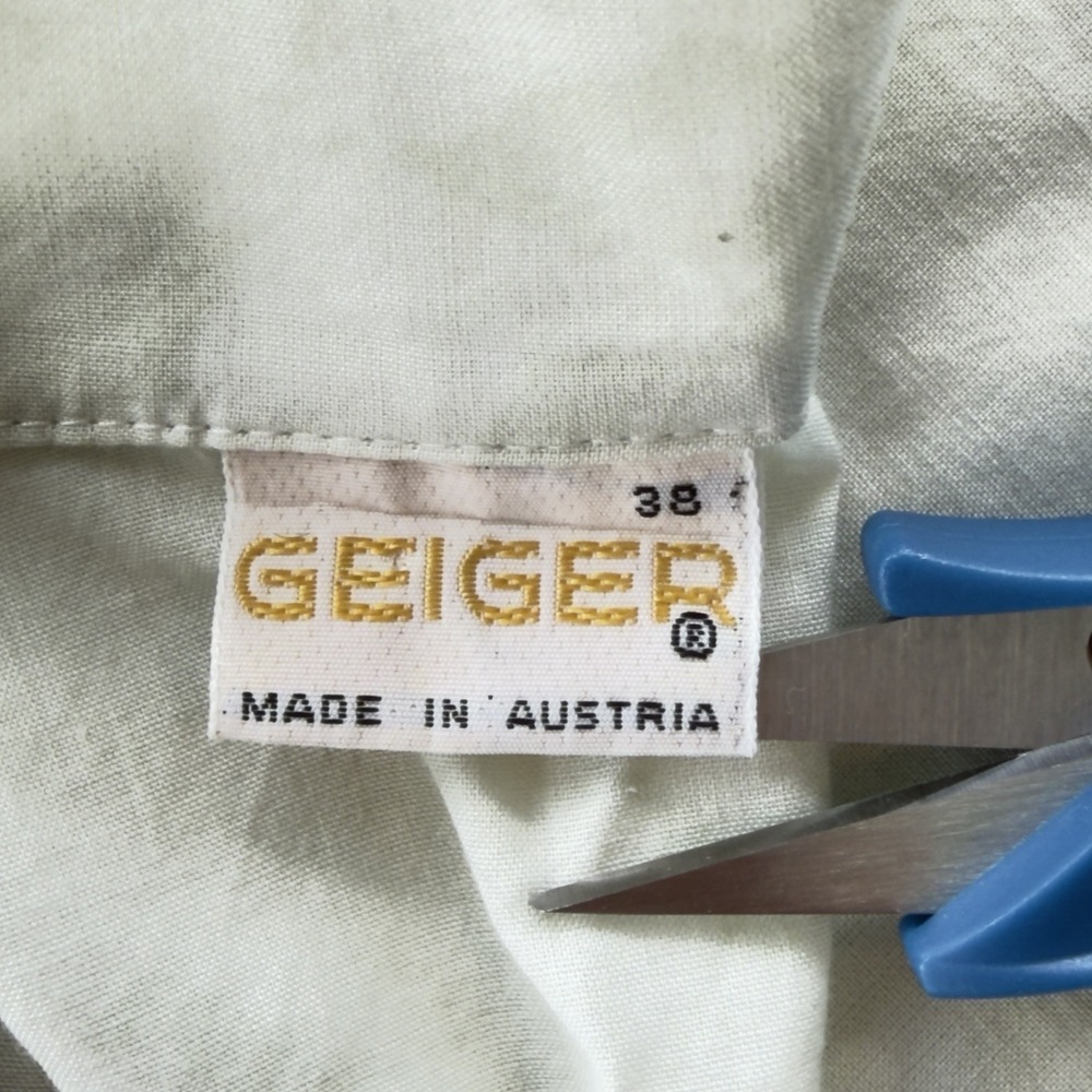 Geiger Austria Short Sleeve Double Button Shirt Size 38 Light Green